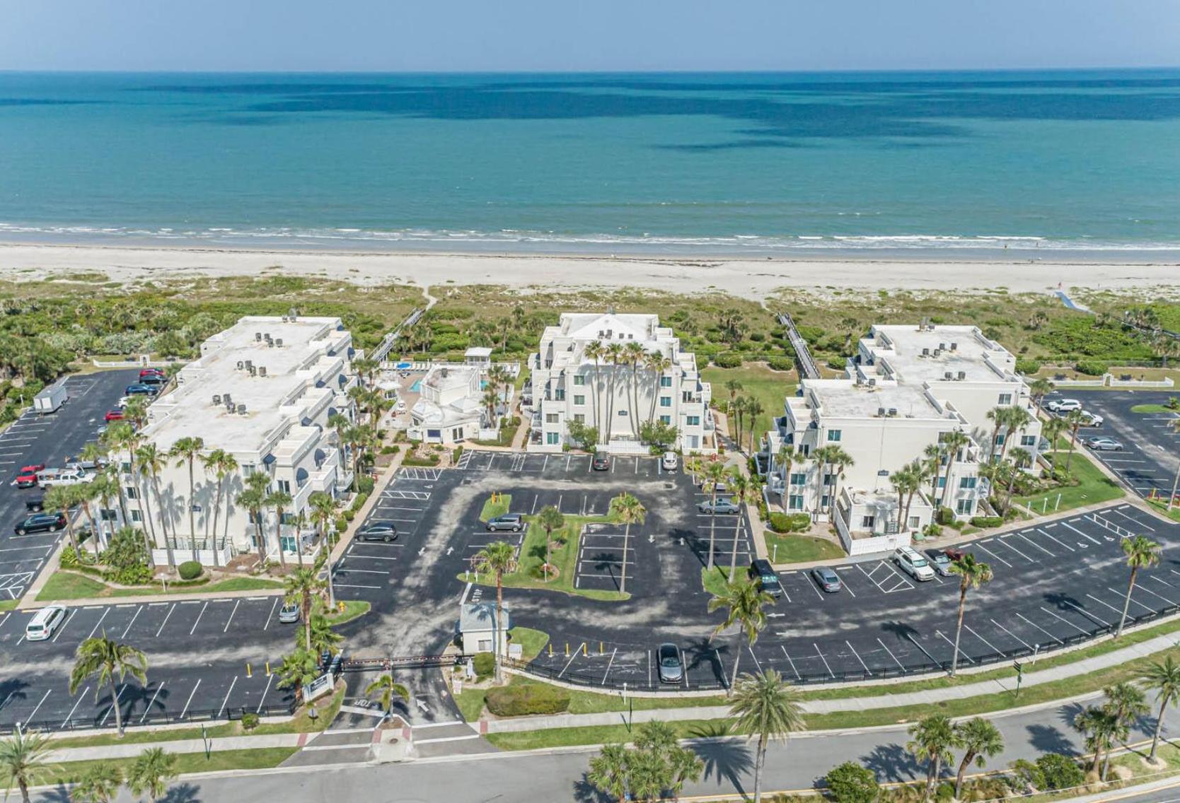 Patio Condo Poolside Cape Canaveral Exterior photo